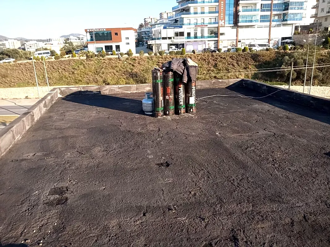Beton üzerine flimkat astar uygulaması ve membranlar